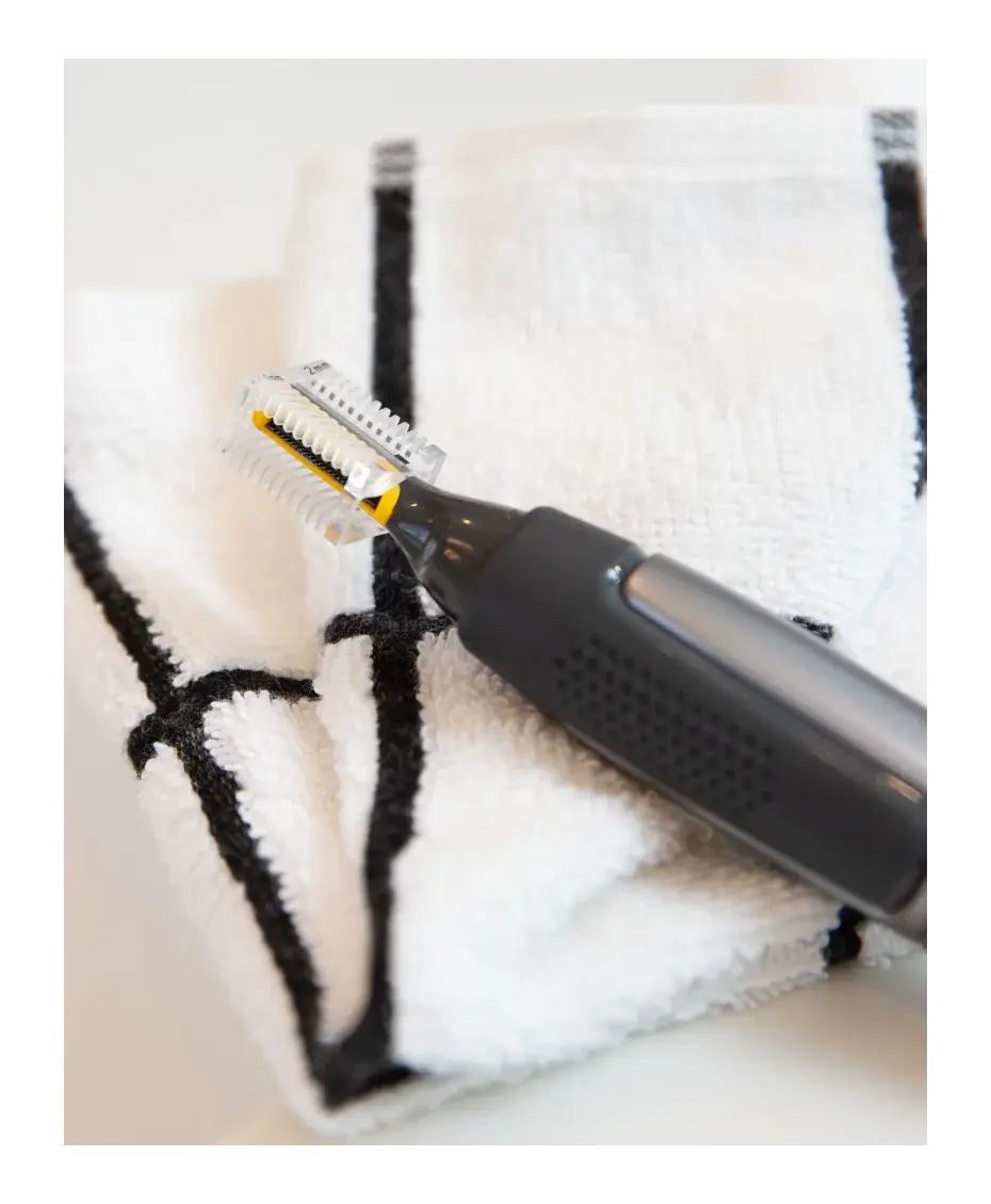 Micro Touch Razor Titanium MicroTouch Titanium Max Ear & Nose Trimmer | Micro-Precision | Av8Store ...