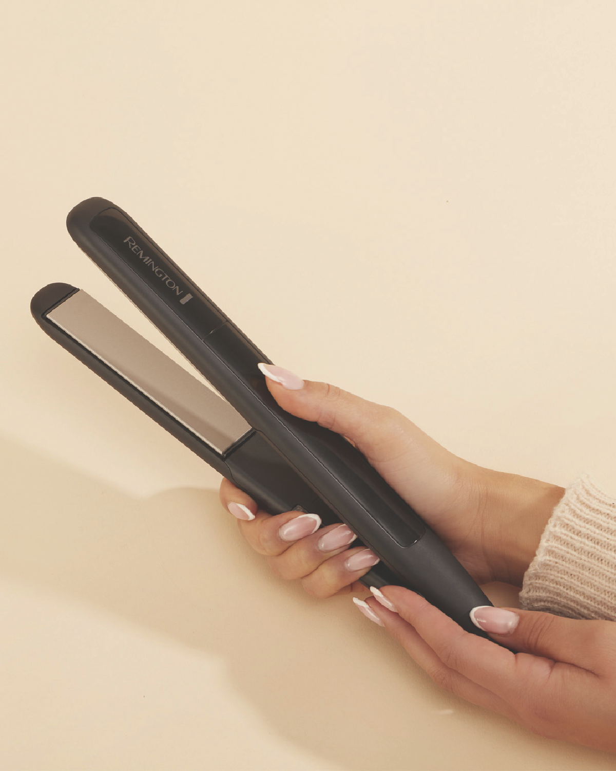 Remington Ceramic Straightener 215 plates close up lifestyle