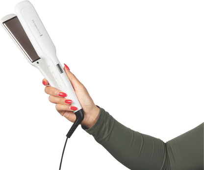 Remington Pro Ceramic hair straightener with storage pouch