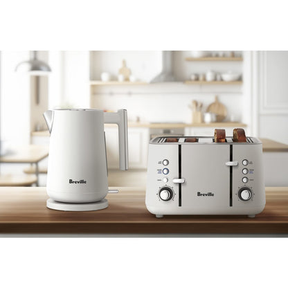 Breville Easy Toast 4-Slice Toaster – Wide Slots, A Bit More™ Setting & High-Lift Lever