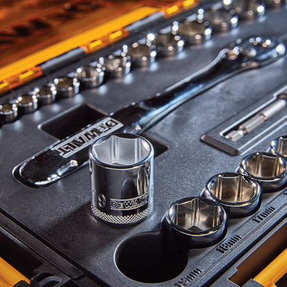 DeWalt 34-Piece Socket Set | 1/4" & 3/8" Drive Metric/SAE | DWMT45034-0