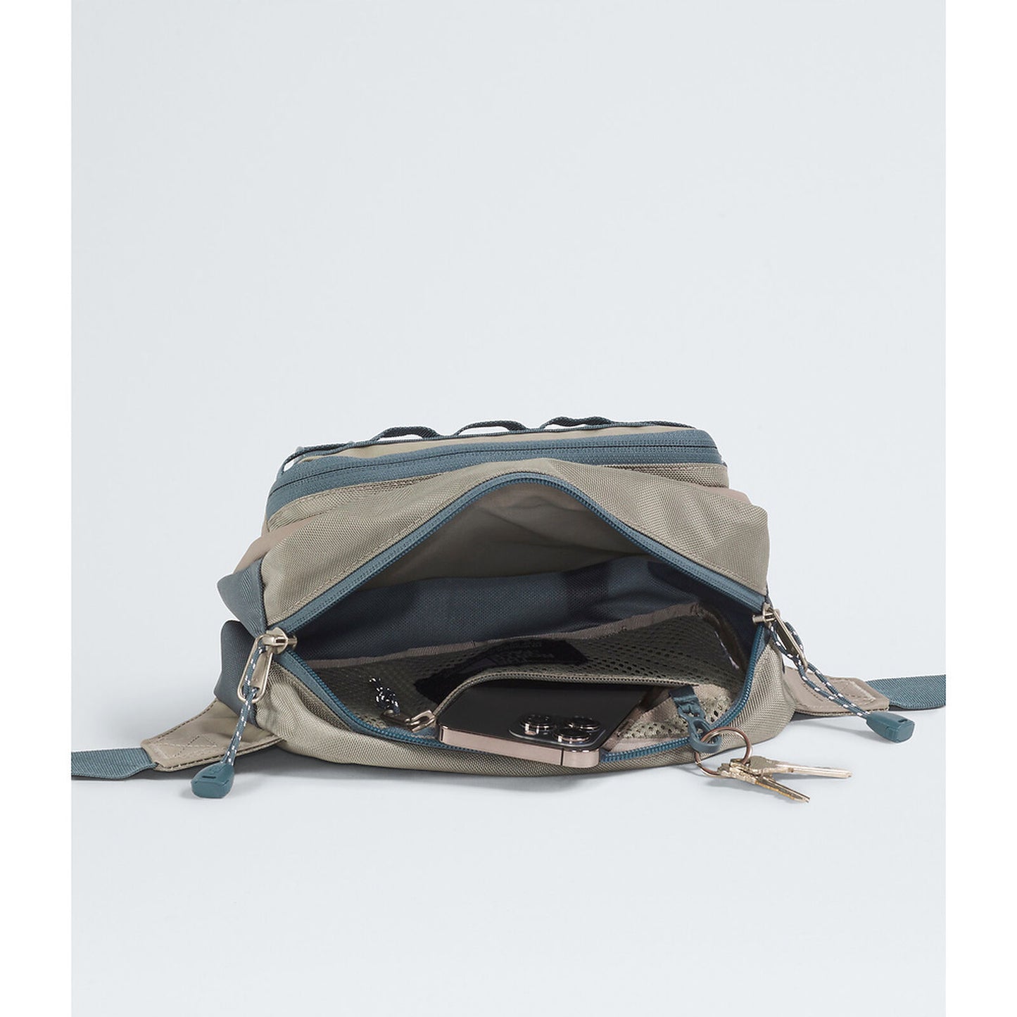 The North Face Base Camp Lumbar Pack | Rugged Hip Bag | Secure-Zip Pockets | AU Stock