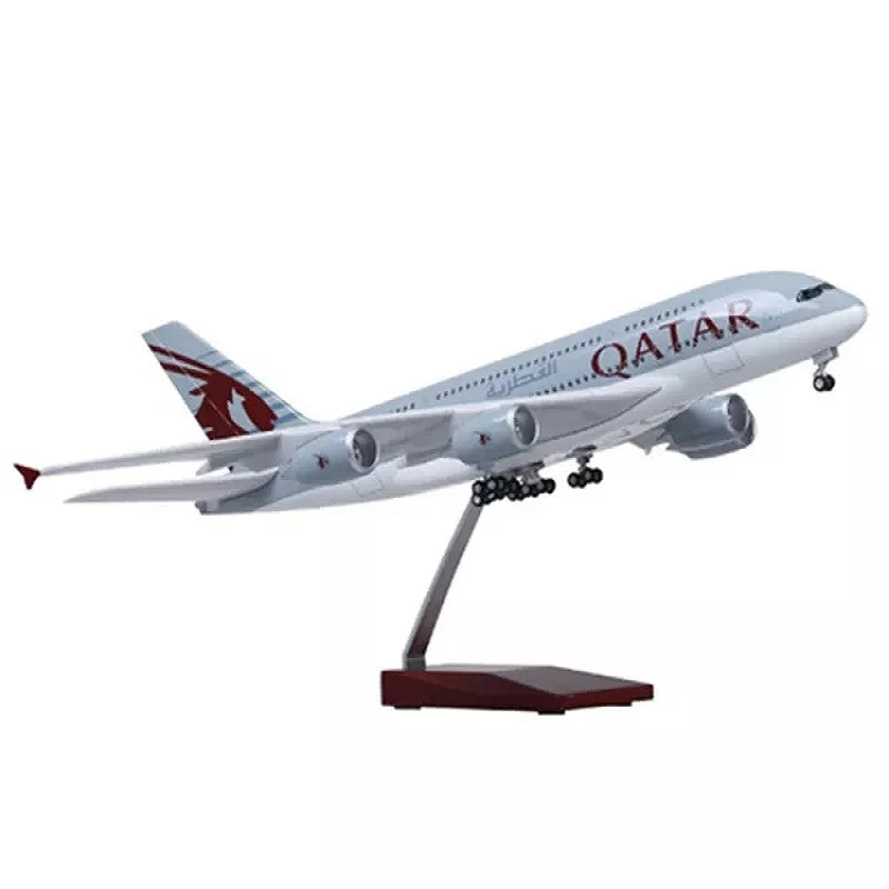 1/160 Scale A380 Qatar Airways Die-Cast Airplane Model 45.5cm – LED & Wheels