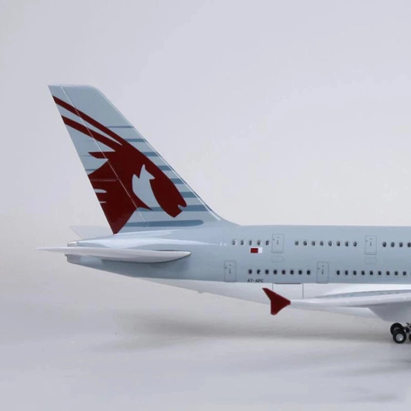 1/160 Scale A380 Qatar Airways Die-Cast Airplane Model 45.5cm – LED & Wheels