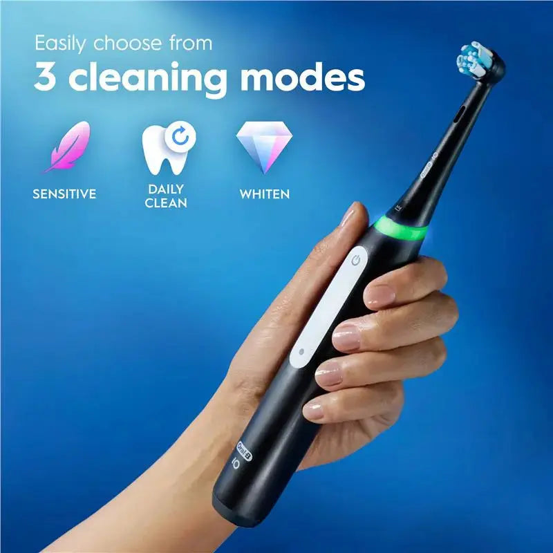 Oral‑B iO 3 Series Clean & Protect Electric Toothbrush – Matte Black CWH
