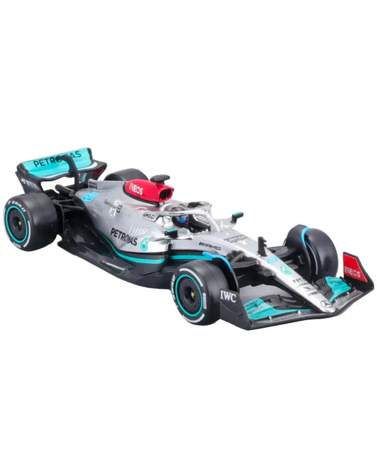 George Russell 2022 Mercedes W13 1:43 Scale Model Car – No.63 F1 Collectible with Driver Figure Av8Store