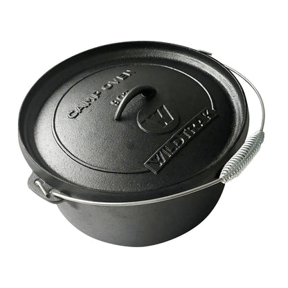 Wildtrak 9qt 31cm round cast iron camp oven in black