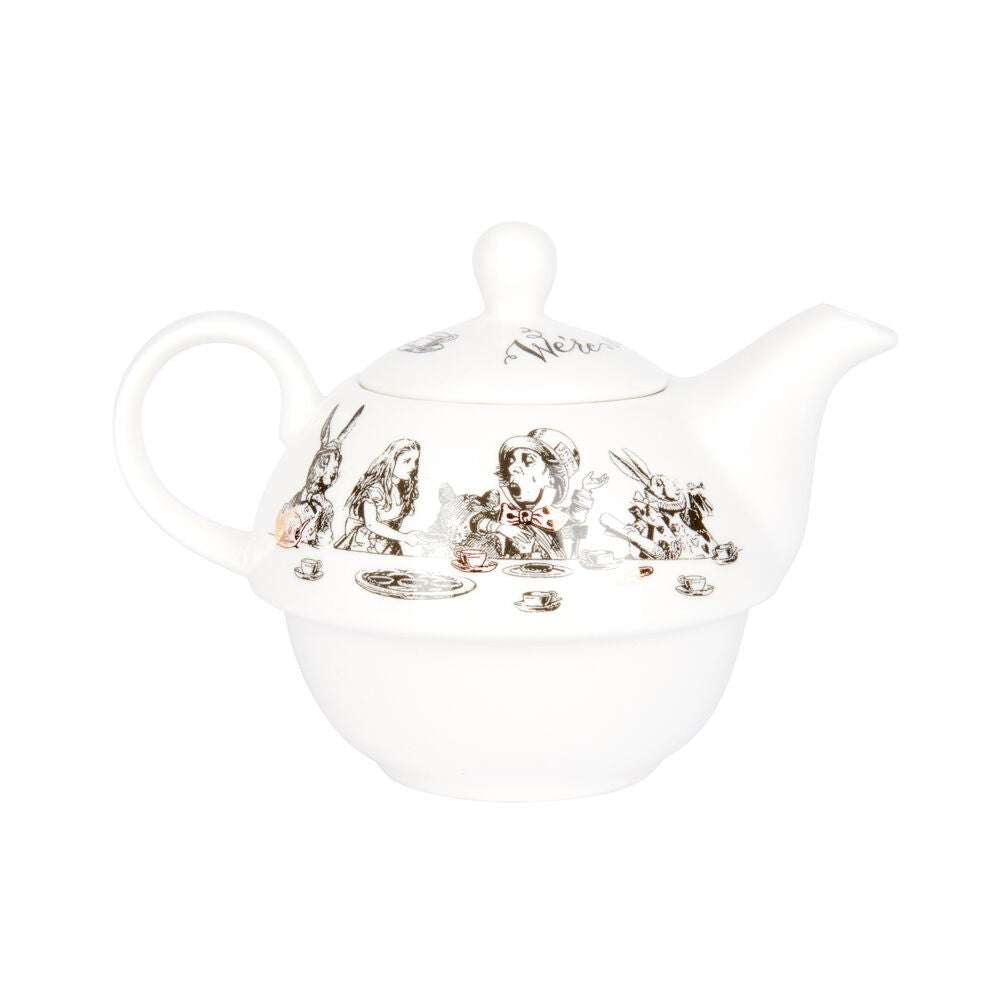 Mikasa Alice in Wonderland cup detail