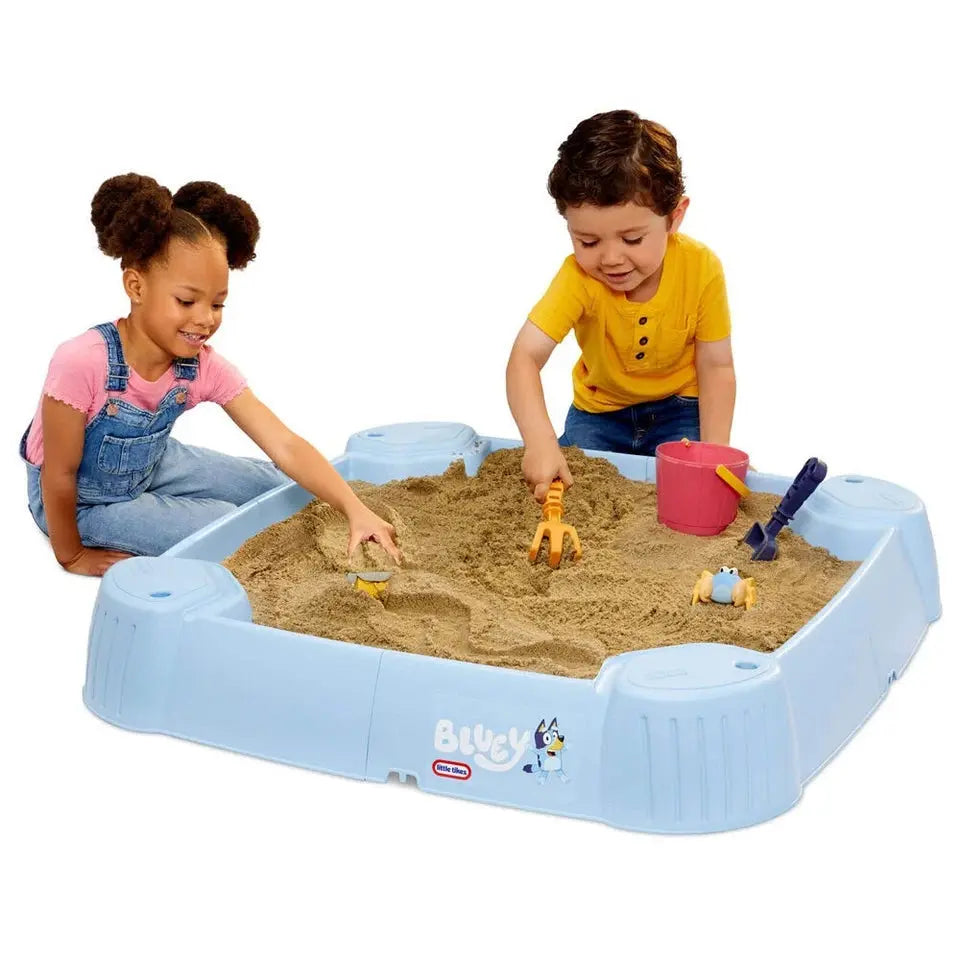 Little Tikes Bluey Beach Day Sandbox | Outdoor Sandpit Toy w/6 Accessories 1y+ AEX